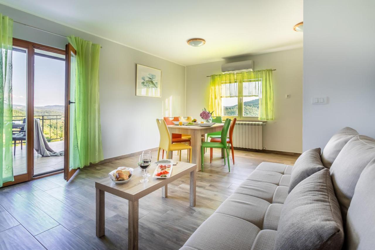 Apartman Volte Lägenhet Buzet Exteriör bild